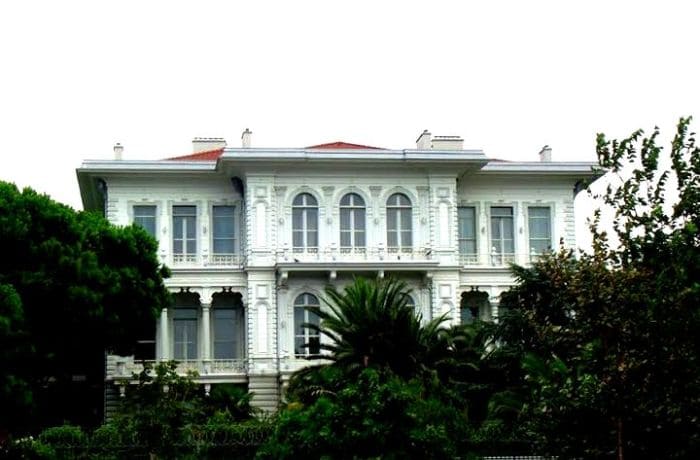 Bayegan Dış Ticaret - Historical Building Restoration