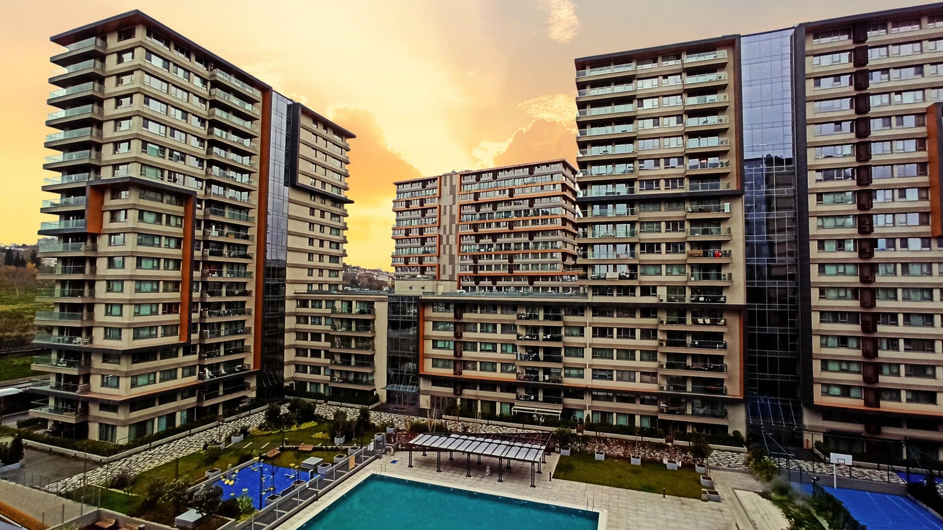 In İstanbul Projesi - Trafo Merkezi Kurulumu